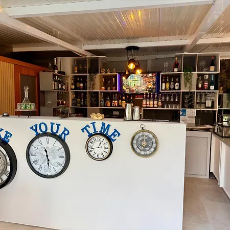 Casa Caloura Ocean Deluxe & 3*