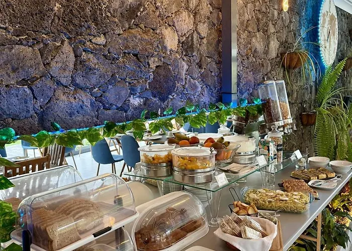 Casa Caloura Ocean Deluxe & 3*