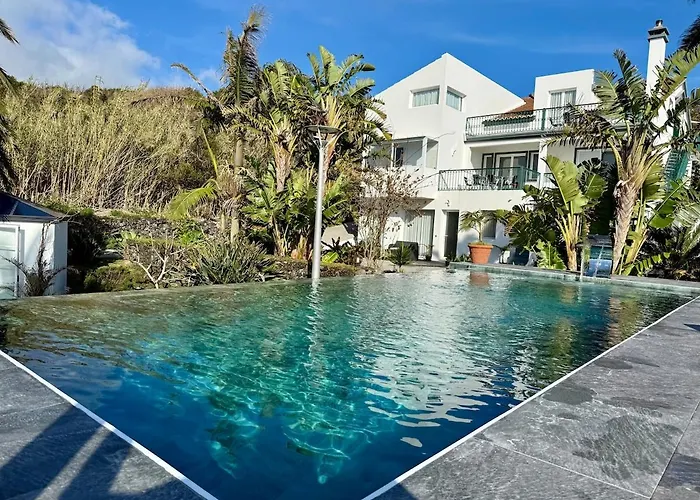 Casa Caloura Ocean Deluxe & Lagoa (Azores)