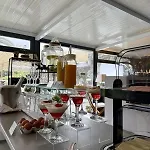 Casa Caloura Ocean Deluxe & Bed & Breakfast