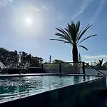 Bed & Breakfast Casa Caloura Ocean Deluxe & Lagoa (Azores)