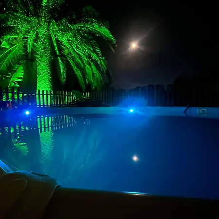 Casa Caloura Ocean Deluxe & *
