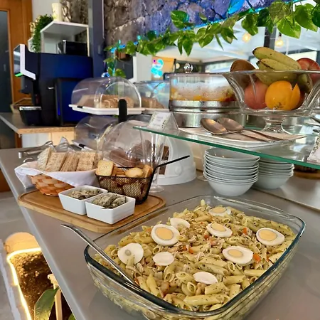 Casa Caloura Ocean Deluxe & Bed & Breakfast 3*