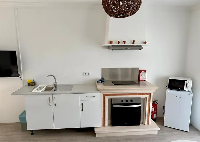 Casa Caloura Ocean Deluxe &