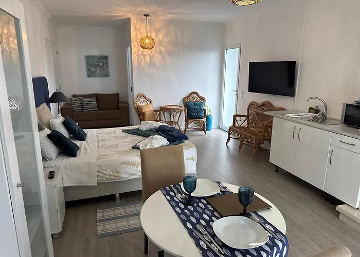 Oda ve Kahvaltı Casa Caloura Ocean Deluxe &