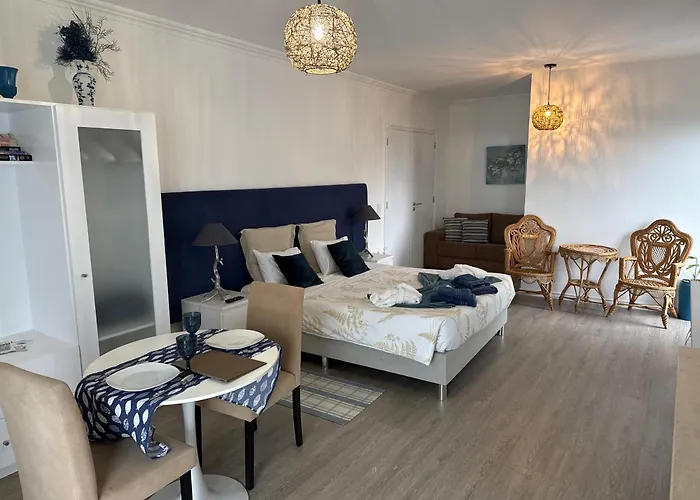 Oda ve Kahvaltı Casa Caloura Ocean Deluxe &